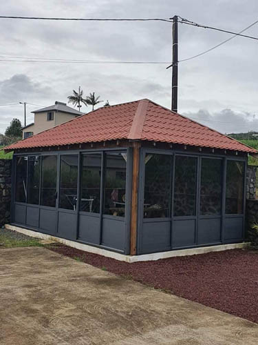 Fabrication de baie vitrée sur mesure La Réunion