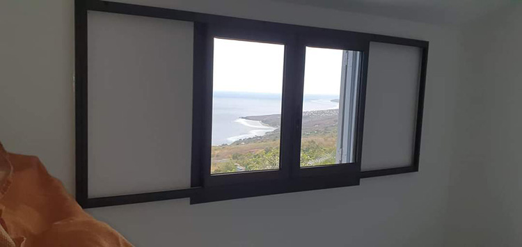 Vente de baies vitrées sur mesure à La Réunion